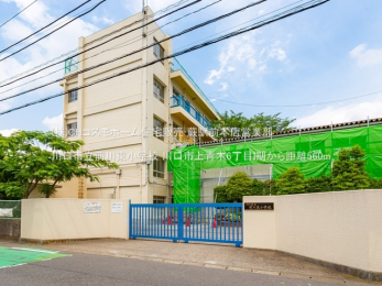 ���ӊ��@����s���O�쓌���w�Z�i560m�j