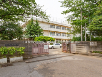 ���ӊ��@����s�������w�Z�i590m�j