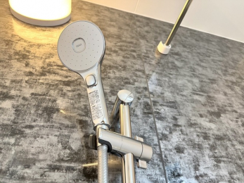 �����v������i���ώʐ^�j�@�`���d�l�`�E�V�����[�E