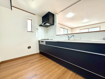 �L�b�`���@�`�L�b�`���`�E���d�l