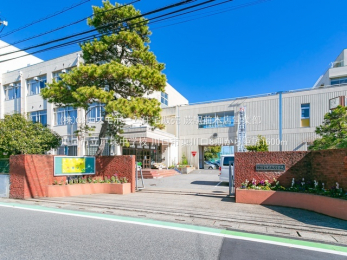 ���ӊ��@����s���˒˒��w�Z�i1600m�j