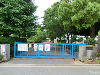 ���ӊ��@�n�s�������w�Z�i280m�j