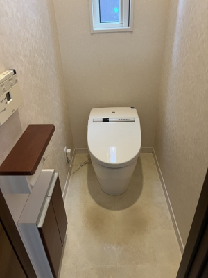 ���ց@-