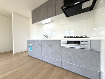 ���ʑ�E���ʏ��@�݌˒I�t���ŃL�b�`���܂����X�b�L���I����ꂽ�X�y�[�X��L�����p�ł���g���₷���Ǖt���V�X�e���L�b�`���ł��B